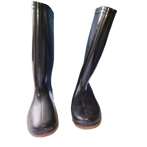 Shoes - Rubber rain  boots Size 8
